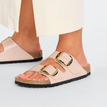 Load image into Gallery viewer, BIRKENSTOCK Arizona Big Buckle High Shine New Beige Leather Patent Slides