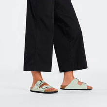 Load image into Gallery viewer, BIRKENSTOCK Arizona Big Buckle High Shine Surf Green Leather Slides