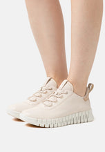 Load image into Gallery viewer, Ecco Gruuv Flexible Sole Rose Dust Ladies Leather Sneaker