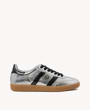 Load image into Gallery viewer, GOODSOLE Parallel Sneaker in Silver/Black Leather
