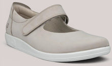 Load image into Gallery viewer, ECCO SOFT 2.0 CASHMERE LEATHER SHOE (207503)