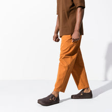 Load image into Gallery viewer, BIRKENSTOCK London Habana Oiled Leather Shoes