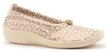 Load image into Gallery viewer, ARCOPEDICO L14 LIHO WHITE LADIES SLIP ON SHOE