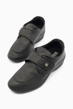 Load image into Gallery viewer, ARCOPEDICO Repovesi Black Ladies Velcro Shoe