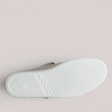 Load image into Gallery viewer, ECCO Soft 2.0 Cashmere Mary-Jane Leather Shoe (207503)
