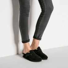 Load image into Gallery viewer, BIRKENSTOCK Boston Shearling Black Suede Clogs