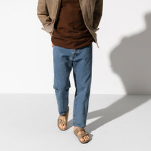 Load image into Gallery viewer, BIRKENSTOCK Arizona Tabacco Brown Oiled Leather Slides