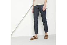 Load image into Gallery viewer, BIRKENSTOCK Arizona Big Buckle Oiled Cognac Leather Slides