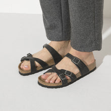 Load image into Gallery viewer, BIRKENSTOCK Franca Black Oiled Leather Sandal