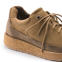 Load image into Gallery viewer, Birkenstock Honnef Low Tea Suede