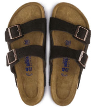 Load image into Gallery viewer, Birkenstock Arizona Mocca Suede Softbed Slides