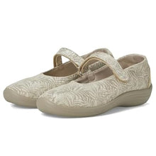 Load image into Gallery viewer, ARCOPEDICO Estrela Palm Taupe Ladies Mary Jane
