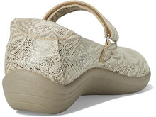 Load image into Gallery viewer, ARCOPEDICO Estrela Palm Taupe Ladies Mary Jane
