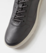 Load image into Gallery viewer, ECCO Byway 2 Magnet Mens Leather Sneaker
