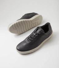 Load image into Gallery viewer, ECCO Byway 2 Magnet Mens Leather Sneaker

