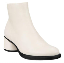 Load image into Gallery viewer, ECCO Sculpted LX 35  Limestone Ladies Leather Boot
