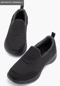 Klouds Kross Walk Womens Black Slip On Sneaker