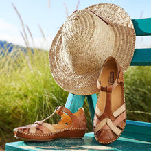 Load image into Gallery viewer, PIKOLINOS Puerto Vallarta Leather Sandal in Brandy
