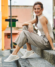 Load image into Gallery viewer, PIKOLINOS Cantabria Leather Toggle Sneaker in Nata
