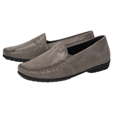 Load image into Gallery viewer, SIOUX Cortizia 739 Ladies Cocoa Leather Shoe
