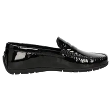 Load image into Gallery viewer, SIOUX Carmona 700 Black Patent Leather Moccasin
