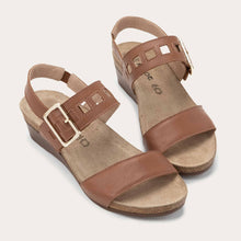 Load image into Gallery viewer, NAOT Dynasty Caramel Leather Wedge
