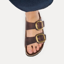 Load image into Gallery viewer, BIRKENSTOCK Arizona Big Buckle Habana Oiled Leather Slides
