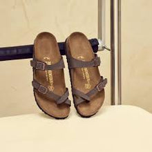 Load image into Gallery viewer, BIRKENSTOCK Mayari BF Mocca Thong
