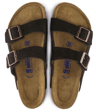 Load image into Gallery viewer, Birkenstock Arizona Mocca Suede Softbed Slides
