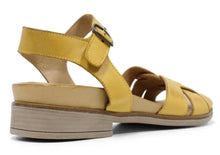 Load image into Gallery viewer, Tesselli Gypsy noche leather sandal

